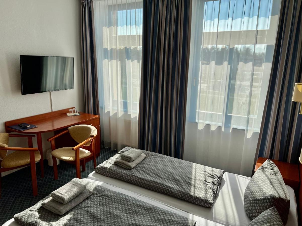Hotel-Pension "Petridamm" Rostock Luaran gambar