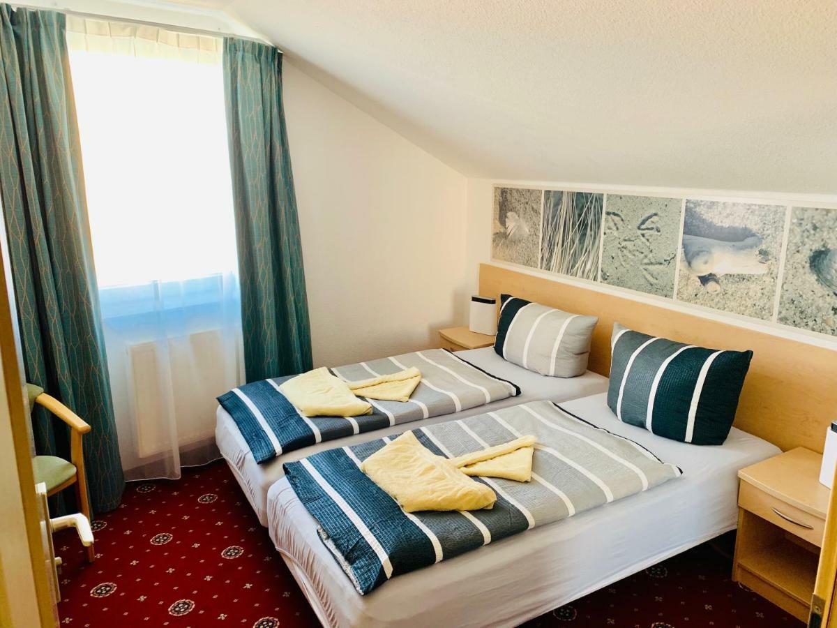 Hotel-Pension "Petridamm" Rostock Luaran gambar